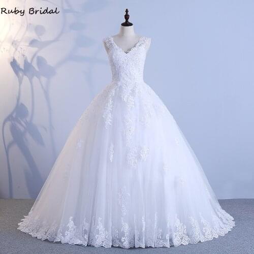 2021 Real Sample Wedding Dresses Floor Length Bridal Ball Gown Lace-Up Vestidos De Noiva Elegant Lace Beaded Robes De Mariée