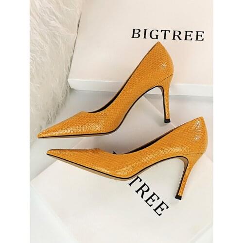 High heel womens shoes 2020 new spring and autumn wild snake pattern sexy pointed French fashion shoes large size