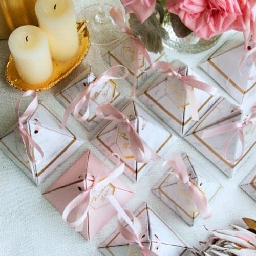 50Pcs Europe Triangular Pyramid Style Candy Box Wedding Party Paper Gift Boxes with Ribbon
