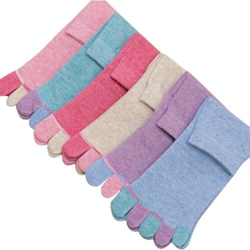 2 Pairs/lot Womens Socks with Five Toe Solid Candy Color Individual Fashion Ankle Sock Anti-Fatigue Comfortable Girl Sock Meias