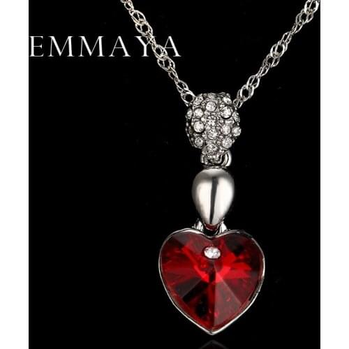 Emmaya Top Quality Pendants Necklace For Women Exquisite Rhinestone Pendant Necklace Fashion Crystal Jewelry Red Necklace