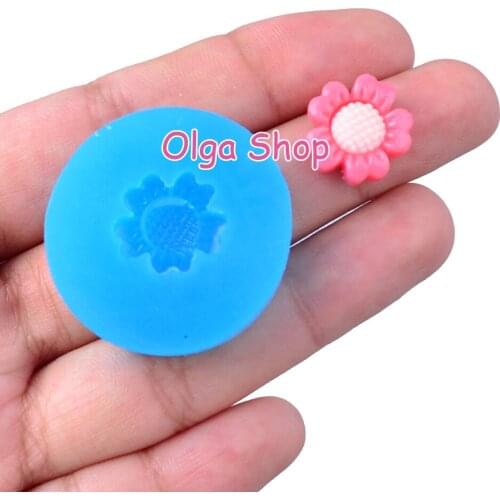 HYL353 13.2mm x 14.7mm Flower Silicone Mold Fondant Cake Decoration Candy Resin Clay Earrings Necklace Craft Soap Candle