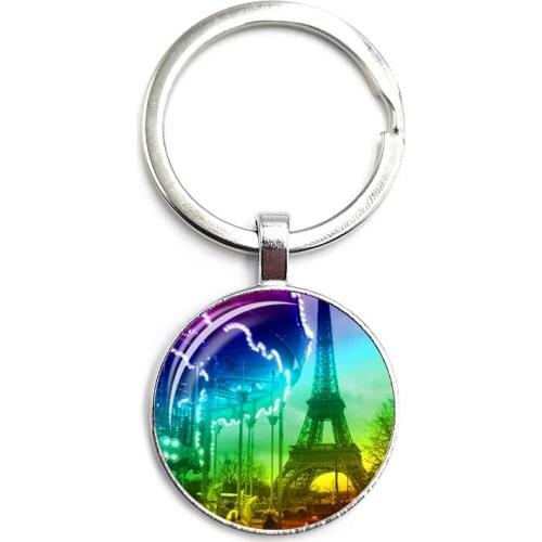 2020 Fashion Creative Fantasy Eiffel Tower Time Glass Pendant Keychain Men and Women Jewelry Keychain