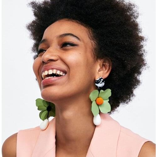 FASHIONSNOOPS New Arrivals Resin Flower Big Earrings For Women Vintage Large Long Statement Drop Earrings 2018 Hot Sale Jewelry
