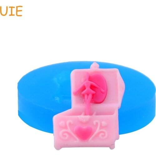 FYL537U 23.7mm Ballet Girl Music Box Silicone Mold - for Sugarcraft, Fondant, DIY Biscuit Baking, Chocolate, Resin, Food Safe