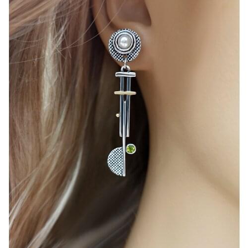 Retro Simple Geometric Semicircular White Pearl Earrings Long Dangle Metal Rod Statement Pinwheel Blade Earrings For Women