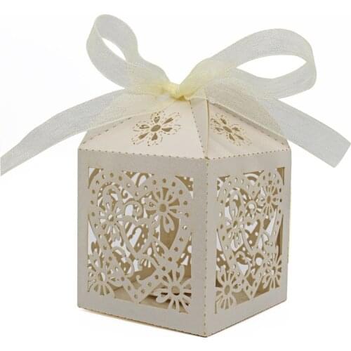 RMTPT Love Heart Laser Cut Wedding Party Favor Box Candy Bag Chocolate Gift Boxes Bridal Birthday Shower Bomboniere with Ribbon