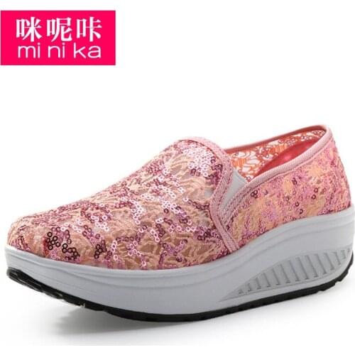 Women Outdoor Walking Shoes Breathable Mesh Sneakers Platform Height Increasing Exercise Shoes Sport Shoes AA40248