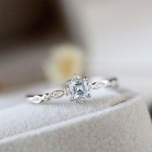 IPARAM Womens Simple Square Blue Crystal Ring Glamour Geometric Silver Color Engagement Ring Fashion Fresh Elegant Jewelry