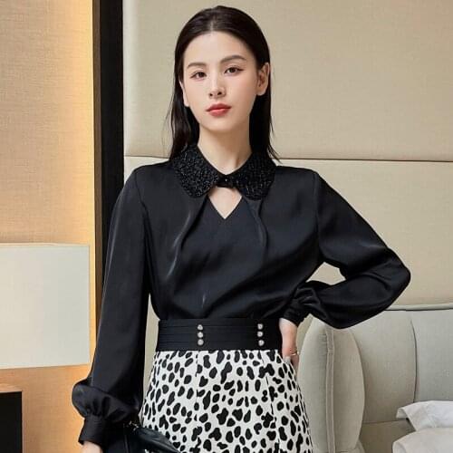 AXIUii NADRiDA Black Blouses