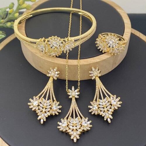Lanyika Fashion Jewelry Set Gorgeous Flower Zirconia Necklace with Earring Bracelet and Ring for Woman Wedding Party Gift