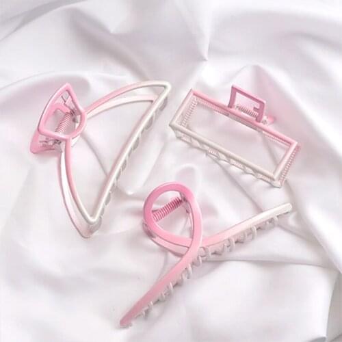 2021 New Women Elegant Color gradient Hollow Geometric Metal Hair Claw Crab Hair ClipsHairpin Fashion Hair Accessories