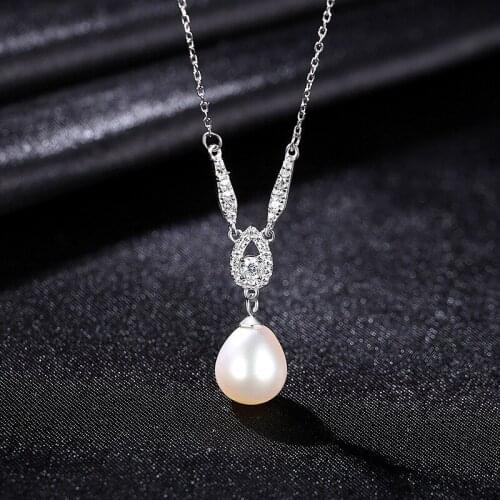FXLRY Vintage Natural Pearls Shine CZ Pendant Necklace For Women Wedding Dating Gift