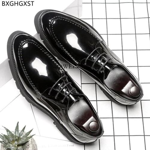 Casual Business Shoes Men Luxury Designer Patent Leather Shoes Men Formal Oxford Elegant Shoes for Men 2021 Chaussure De Homme