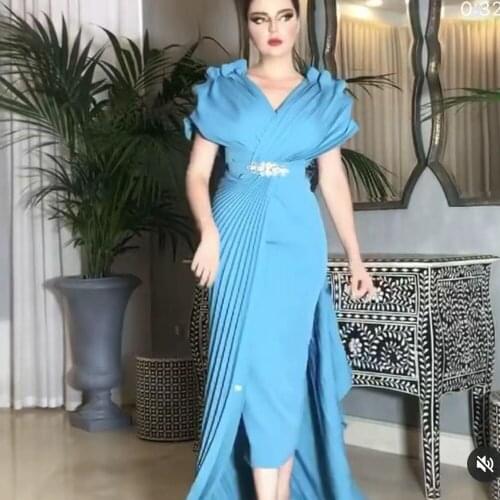 Long Evening Gowns 2017 Sheer Crew Neckline Lace Hand Made Flowers Cap Sleeve Burgundy Lace Evening Dresses Real Picture