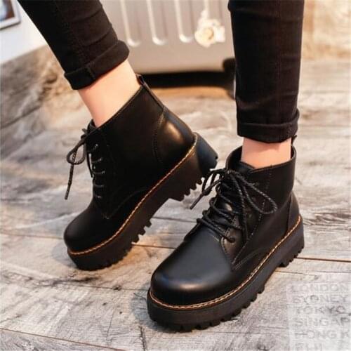Women Winter Boots Genuine Leather Platform Boots Black Martens Ankle Boots Motorcycle Thick Heel Platform Boots Booties Heels