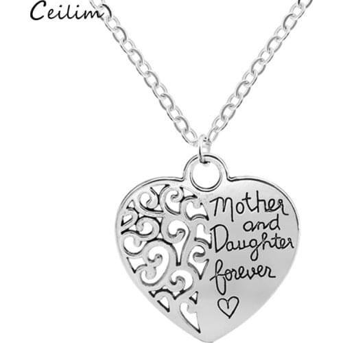 2021 Mothers Day Gift Fashion Love Heart Pendant Necklaces For Mom Silver Color Link Chain Letters Necklace Women Jewelry