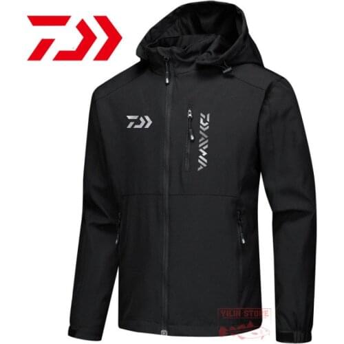 Daiwa Keep Warm Fishing Clothes Autumn Windproof Waterproof Jacket Male Outdoor Hunting Fishing Wicking Breathable Hooded Jacket