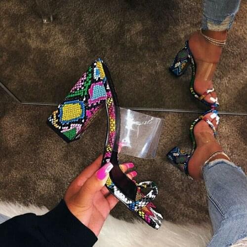 Womens Ankle Strap Flat Sandals Transparent PVC Beach Gladiator Shoes Crystal Embellishment Summer New Style Large Size bling