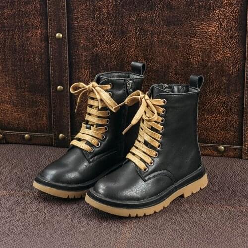 2020 childrens genuine leather Martin boots girls boots baby plus velvet fashion short boots