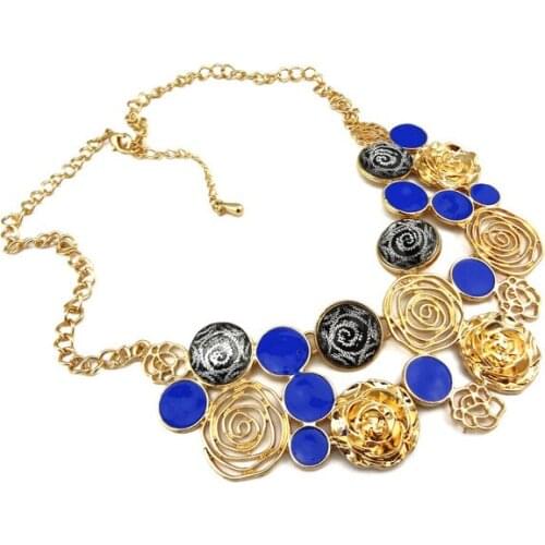 High Quality Women 4 Colors Rose Flower Statement Collar Necklace Gold color Metal Resin Stone Necklaces & Pendants For women