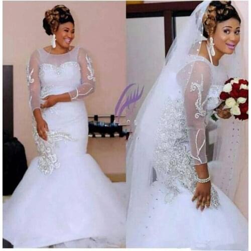 2020 Mermaid Autumn Garden Wedding Dresses African Applique Lace Court Train Backless Hollow Zipper Long Sleeves Bridal Gowns
