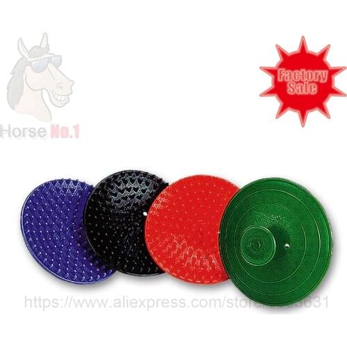 92 3010 Horse head massage round comb PE material Ф12.5cm economic horse grooming combs stable brushes factory direct sale