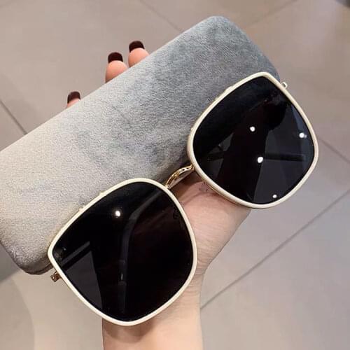 Fashion Oversized Sunglasses Luxury Brand Designer Vintage Women Big Frame Sun Glasses Female UV400 Shades Eyewear Oculos de sol