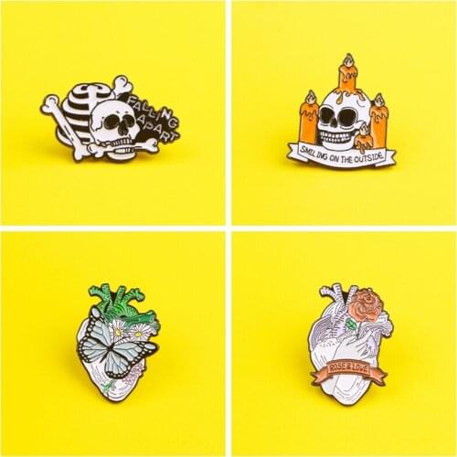 Enamel Brooch Punk Skull Icon On The Backpack Set Metal Badges On Clothes Accessories Heart Lapel Pin Bags Badge Gifts Jewelry
