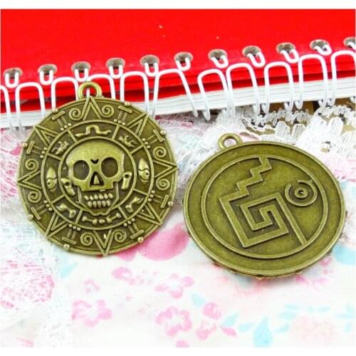 6PCS 39*43MM Vintage Antique Bronze Plated Skull Shape Pendants Charms Jewelry Making Necklace DIY jewelry accessories