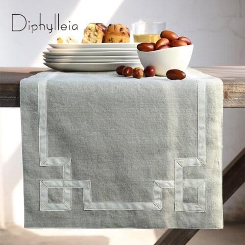 Diphylleia 100% Natural Cotton Table Cloth Elegant Geometry Embroidery Table Runner Bed Flag Coffee Tea Cabinet Flag Table Cloth