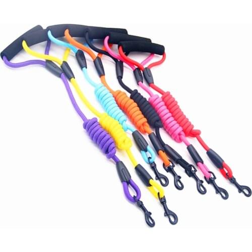 Hot Sales Dog Leash Dog Traction Rope For Pet Leash Pet Supplies Leash Handle S / M / L / XL Size 5 Colors