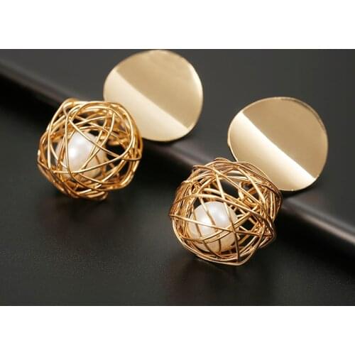New Fashion Stud Earrings For Women Golden Color Round Ball Geometric Earrings For Party Wedding Gift Wholesale Ear Jewelry