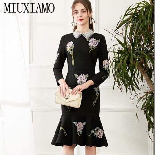 MIUXIMAO 2021 Spring Autumn Womens Newest Flower Embroidery Beaded Nine-sleeve Dress Princess Fishtail Dress Knee-Length