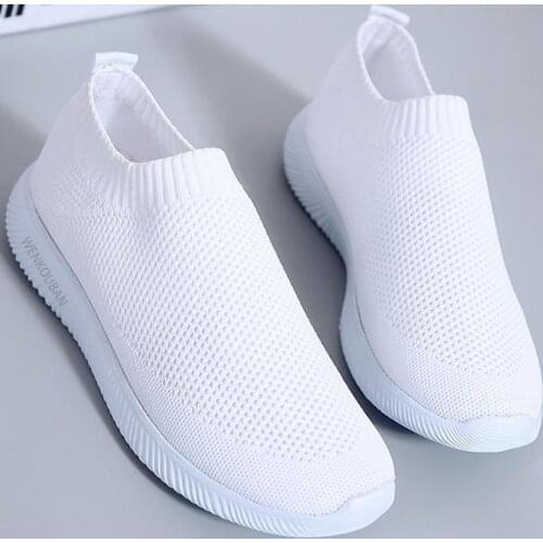 Women White Sneakers Female knitted Vulcanized Shoes Casual Slip On Flats Ladies Sock Shoes Trainers Summer Tenis Feminino 2020