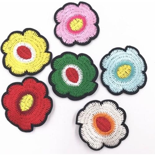 1PCS Mix Fashion Designs Iron on Patch Brightly Cute Lovely Flowers Embroidered Applique DIY Girls Apparel Repair Accessories