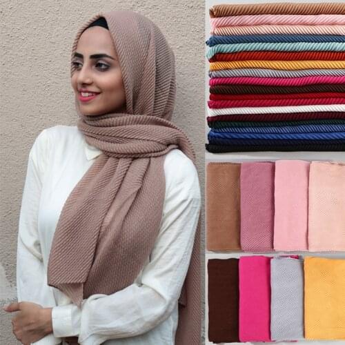 2020 New product factory custom cotton fashion crinkle hijab sell well Wholesale scarf women hijab for Muslim