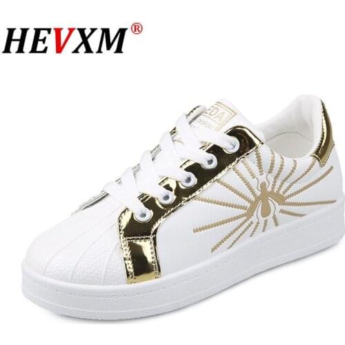 2021 Womens Vulcanize Shoes Fashion Embroidery Bee Spring New Casual Classic PU Leather Women White Sneakers