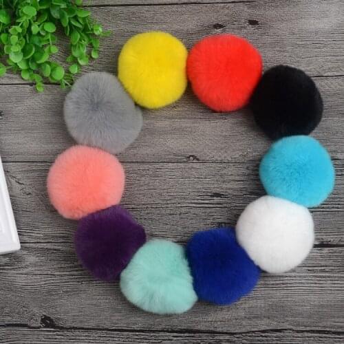 16pcs/lot 8cm Natural Real Rabbit Fur Ball Pom Poms Fluffy Fur Pompom DIY For Women Kids Winter Hat Skullies Beanies Knitted Cap