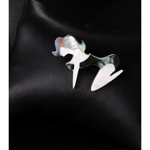 New Style Black Skirt Sexy Curls Girl Brooches for Women Enamel Brooch Pins Jewelry Accessories