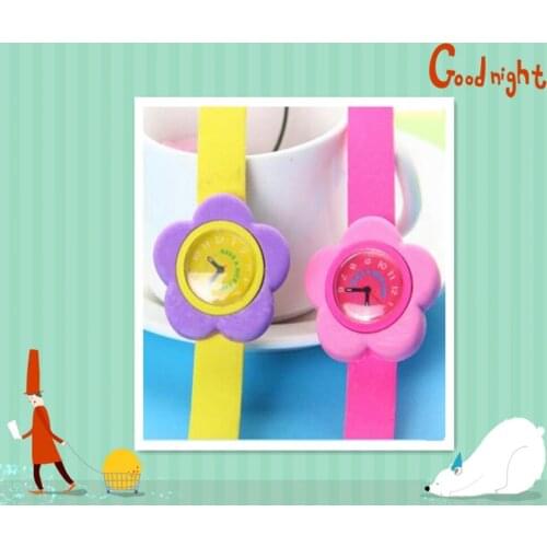 2017 Summer NEW ARRIVAL Freeshipping Magic Eraser Cartoon Watch Eraser Wrist Band Eraser for Gifts Party Eraser Random Colors