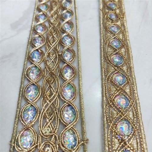 2.5/4.5 cm Width Colorful Sequins Gold thread Lace 3D Embroidered Webbing White Sewing Lace for Wedding Needlework Dress