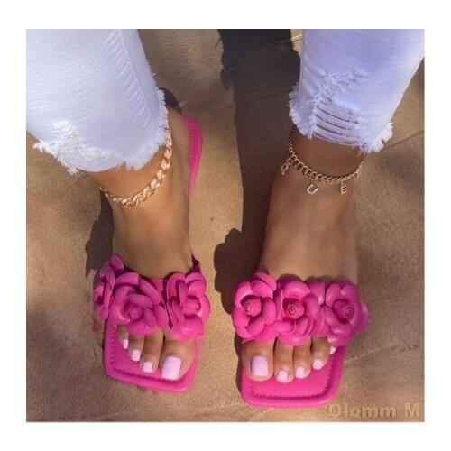 2021 flat-bottom European and American new style flat-bottomed camellia flower slippers female foreign trade plus size sandals a
