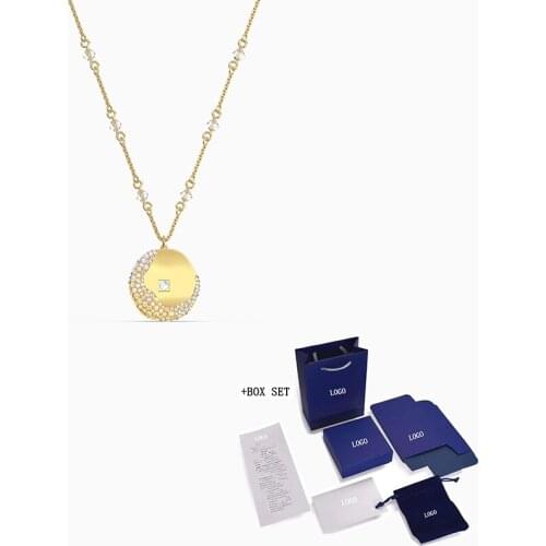 Fashion Jewelry SWA New Element Pendant Charming Coin-Shaped Decoration Golden Necklace Ladies Romantic Jewelry Gift