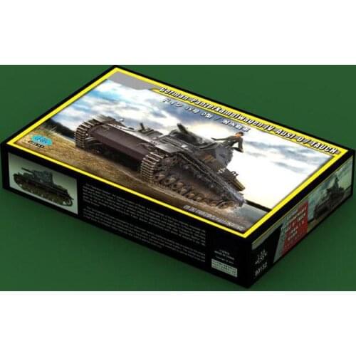 Hobbyboss 80132 Model Kit 1:35 Panzerkampfwagen IV Ausf D/TAUCH German Tank