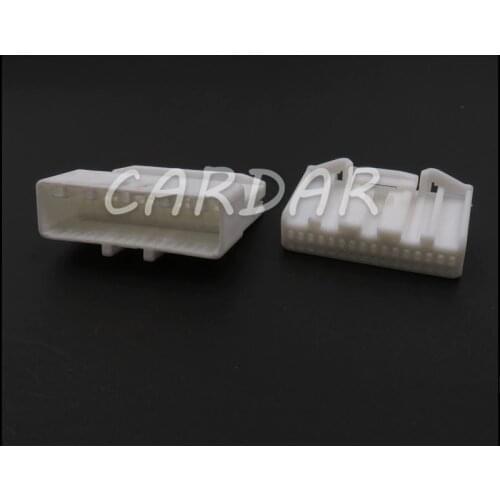 1 Set 32 Pin Automotive Navigation Central Control Instrument Electrical Wire Sockets Auto Car Connectors 1318747-1