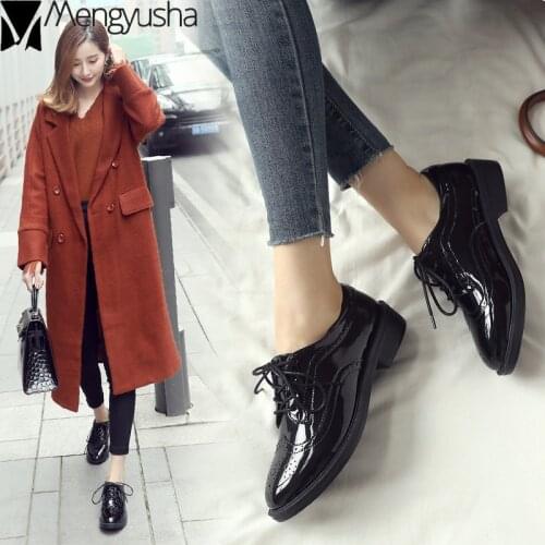 Brogue shoes woman black cross-tied carved&glossy cow leather flats british college zapatos de mujer femme comfy round toe flats