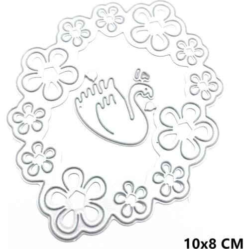 2021 Wreath Metal Cutting Dies DIY Scrapbooking Paper Photo Album Crafts Knife Mould Cards Embossing Mold Stencils for Decor