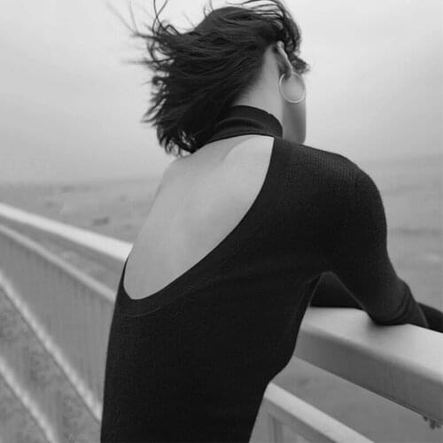 Women Sweater Jumpers Sexy Back V Backless Black Pullovers Knit Top Elastic Streetwear Fashion Elegant Design Spring Autumn Lady