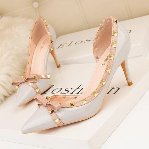 2021 Autumn fashion Women Dress Pumps Thin Heels High Heels Rivet Butterfly-knot Shoes For Lady stiletto wedding shoes stiletto